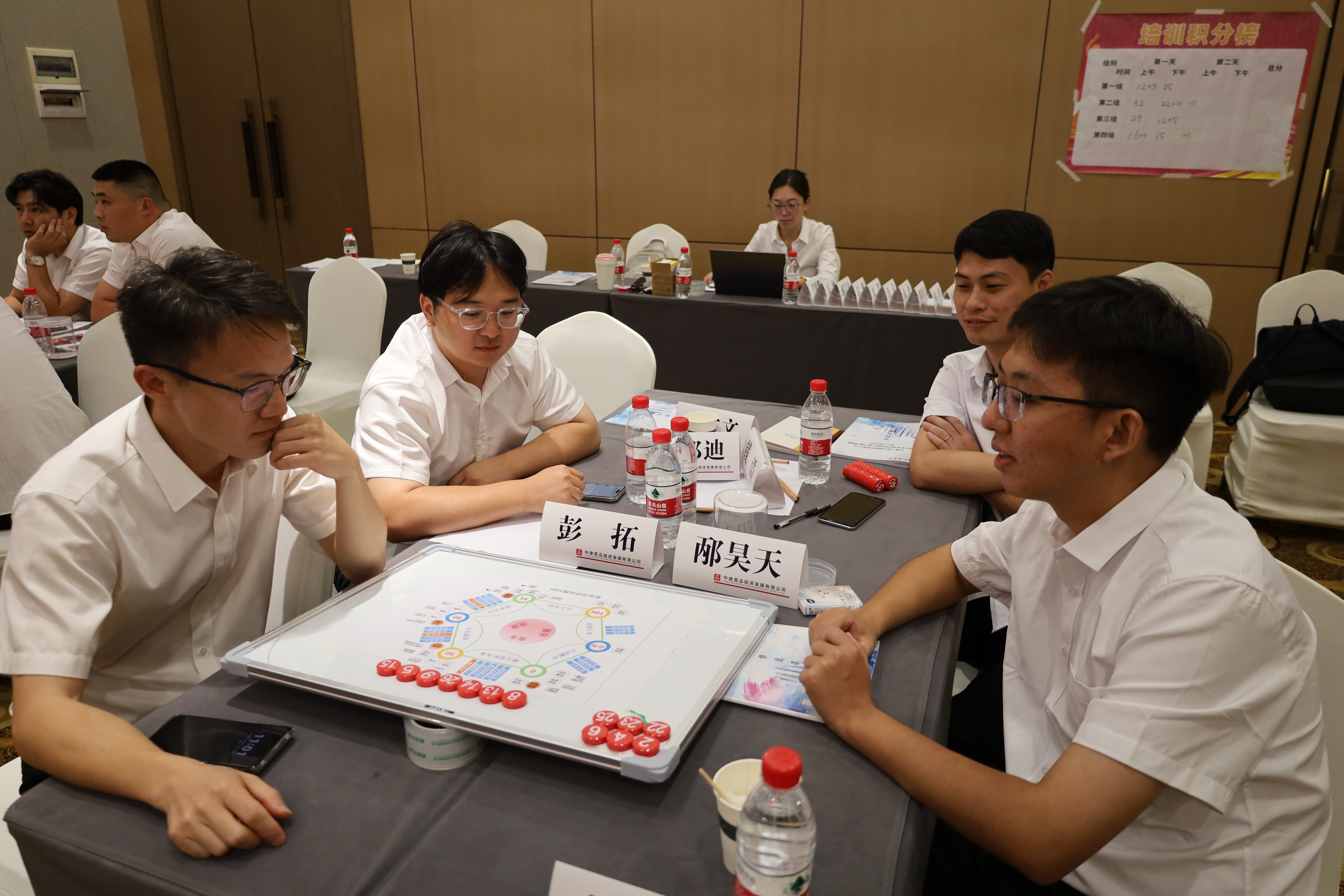 aee061d3dd69b2617a9823f1877006e.jpg aee061d3dd69b2617a9823f1877006e.jpg